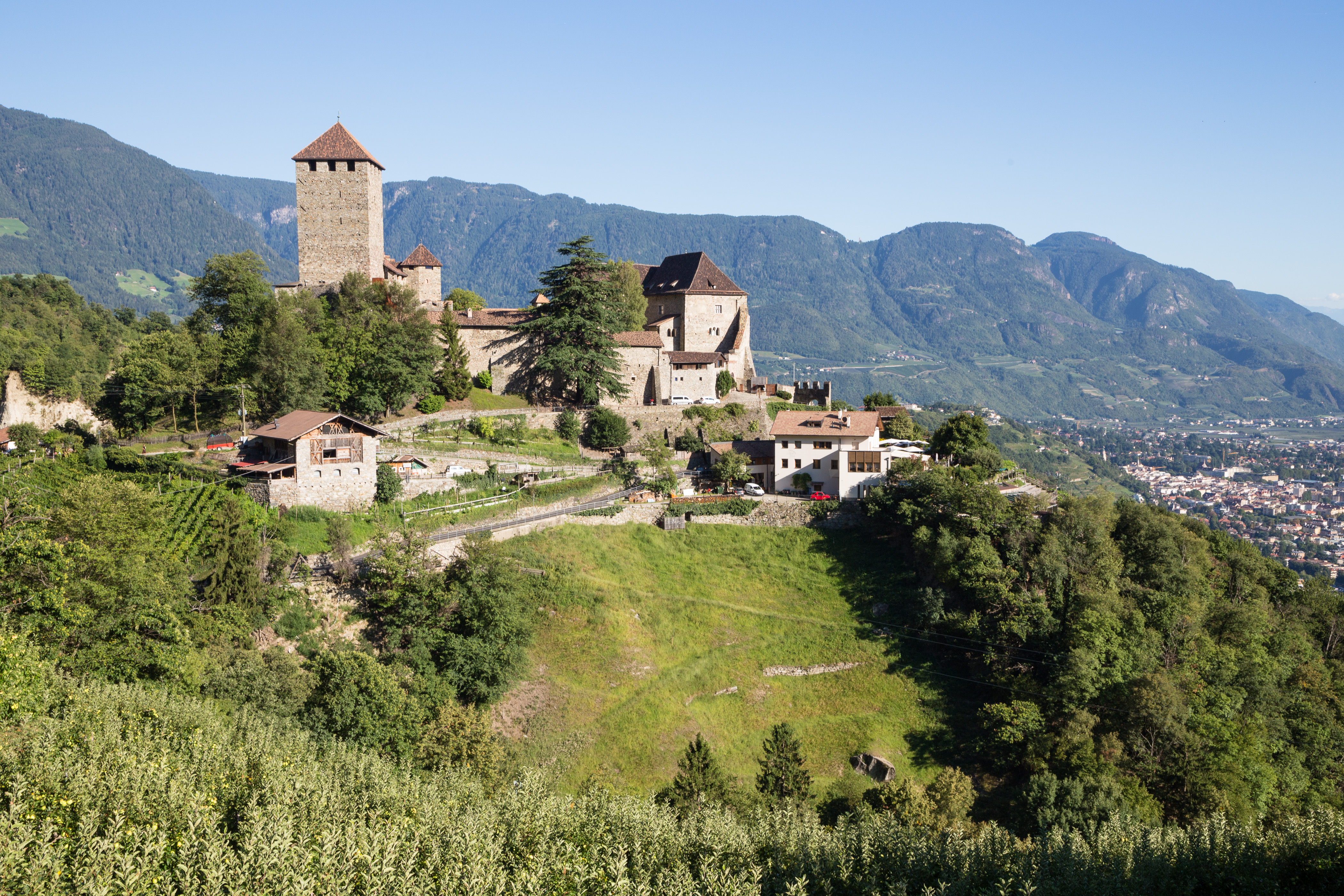 Schloss Tirol